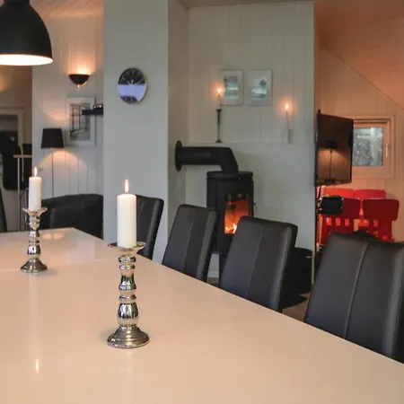 Five-bedroom Holiday In