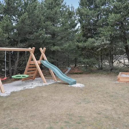 Five-bedroom Holiday In Сasa de vacaciones *