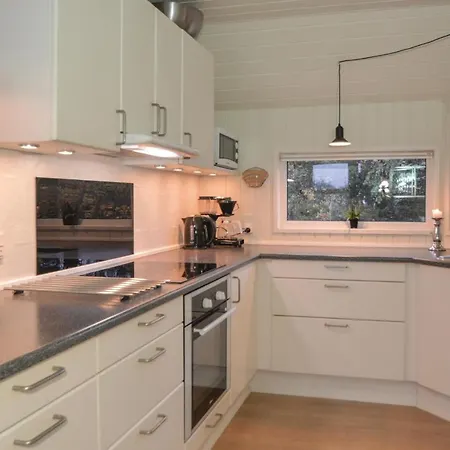 Five-bedroom Holiday In Сasa de vacaciones *