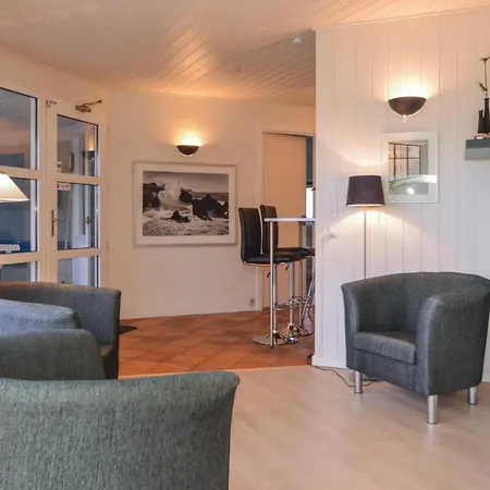 Five-bedroom Holiday In * Blåvand
