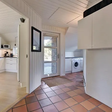 Five-bedroom Holiday In * Blåvand